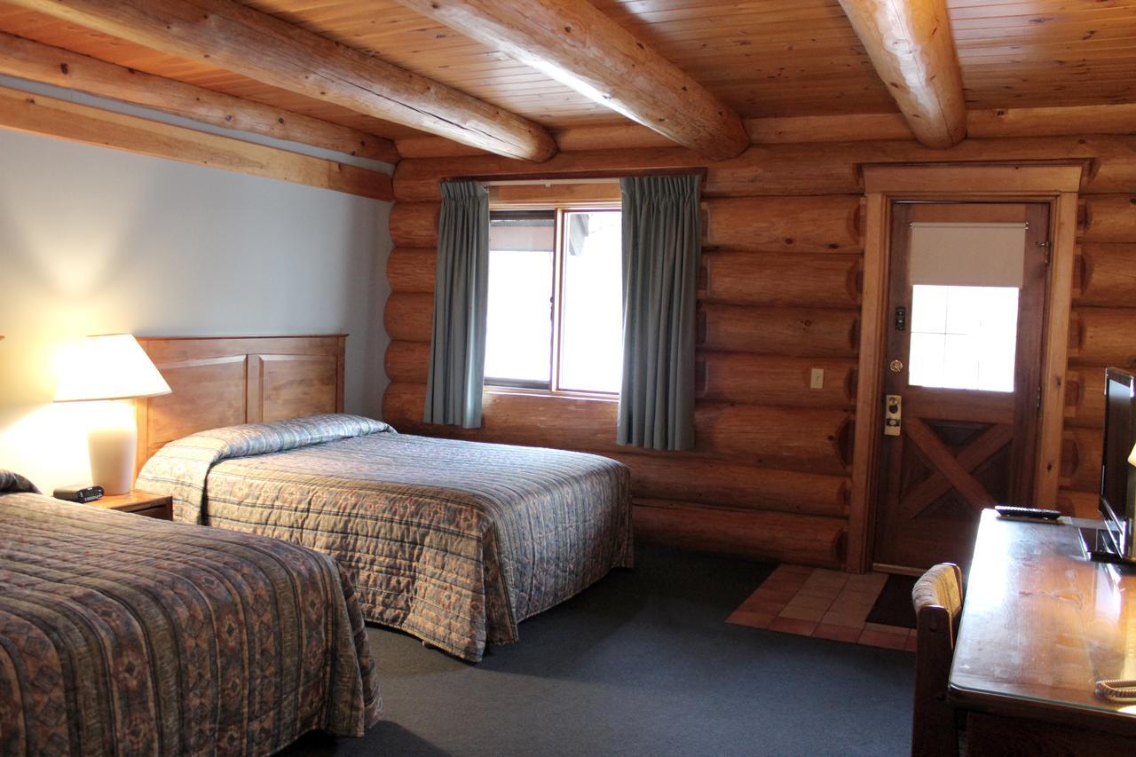 Nootka Lodge Woodsville Exterior photo