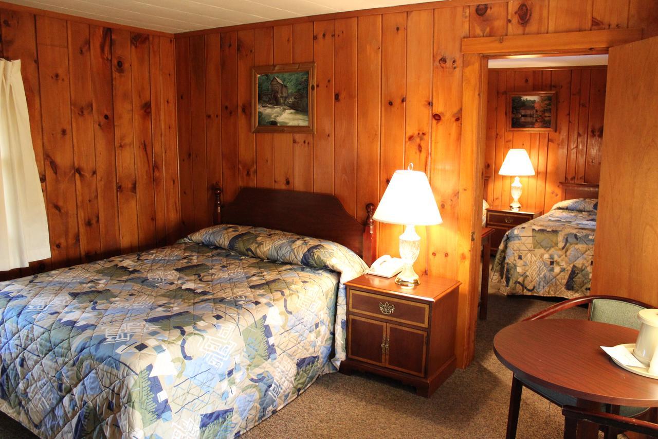 Nootka Lodge Woodsville Exterior photo