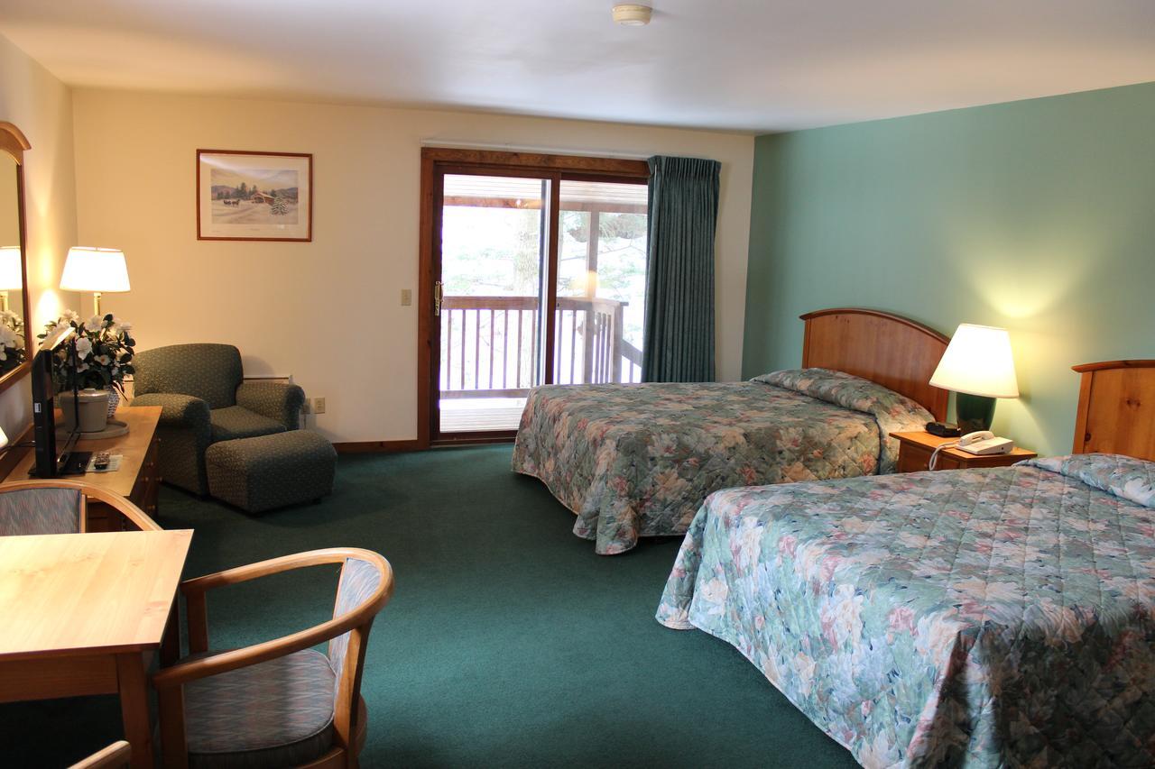 Nootka Lodge Woodsville Exterior photo