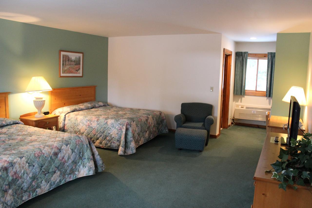 Nootka Lodge Woodsville Exterior photo