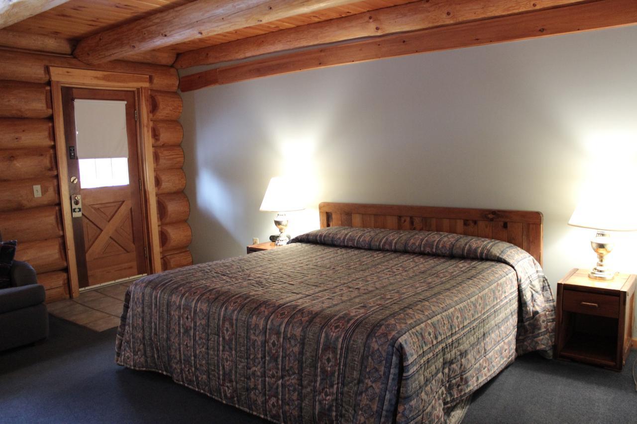 Nootka Lodge Woodsville Exterior photo