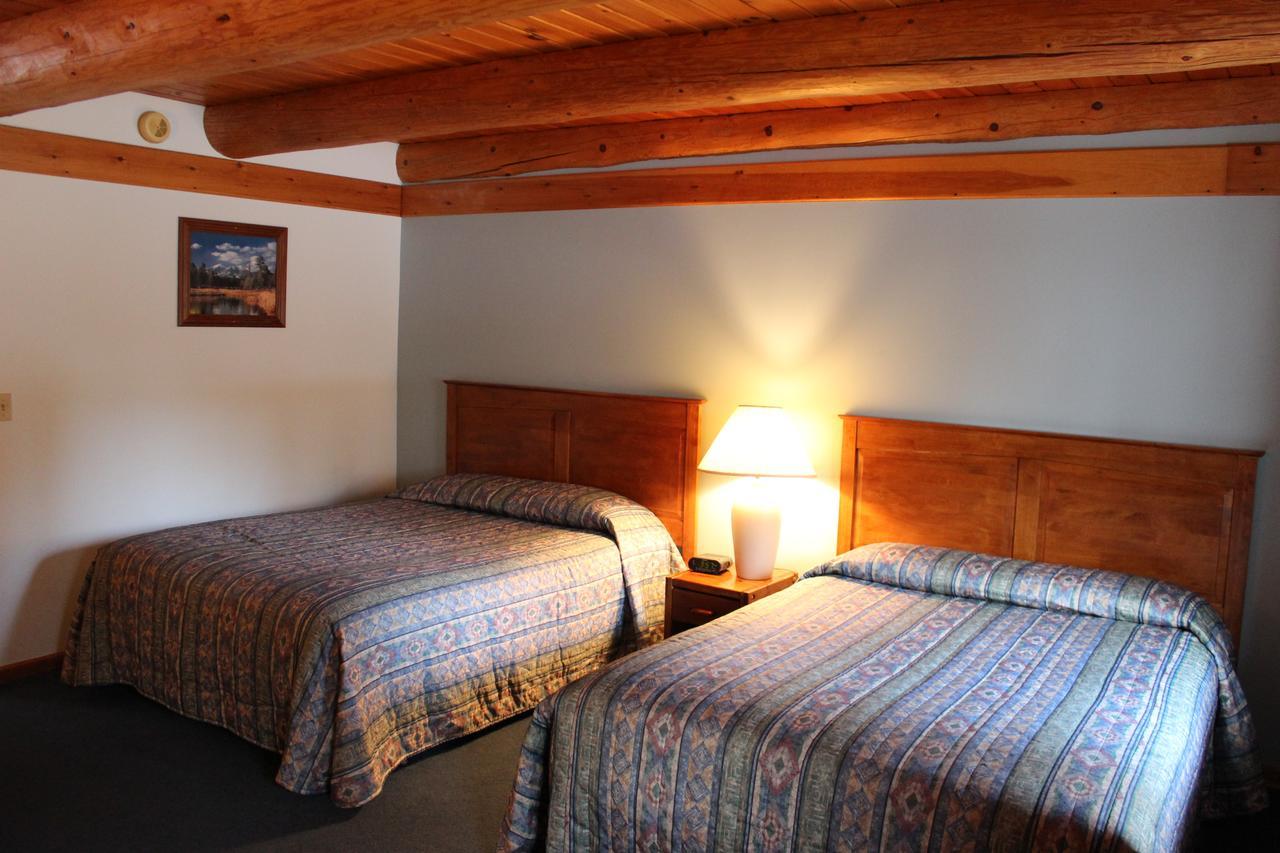 Nootka Lodge Woodsville Exterior photo