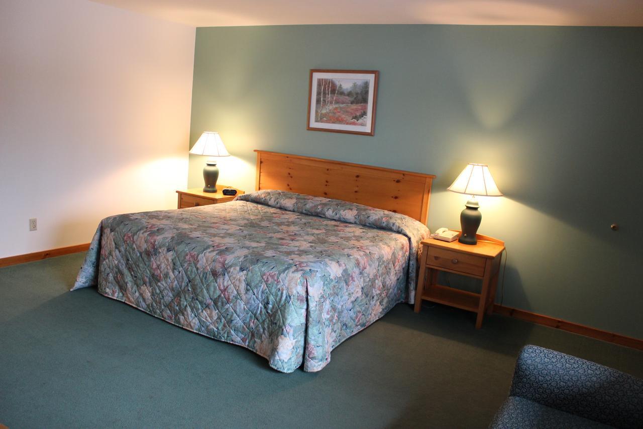 Nootka Lodge Woodsville Exterior photo