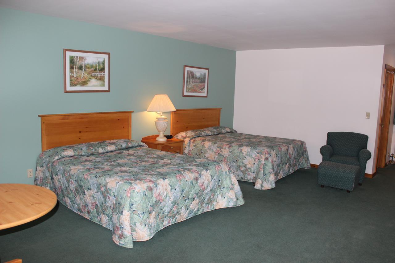 Nootka Lodge Woodsville Exterior photo