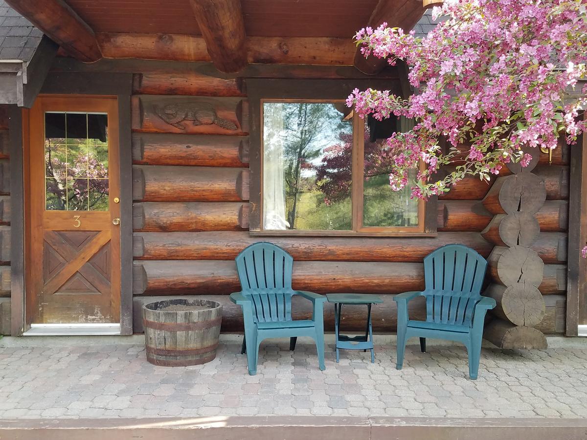 Nootka Lodge Woodsville Exterior photo